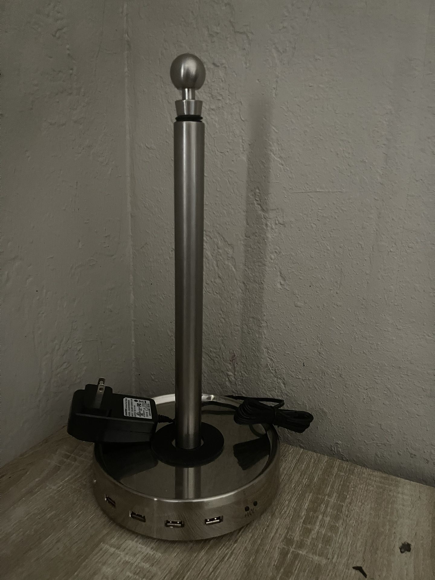 Paper Towel Holder With Bluetooth Speaker Under