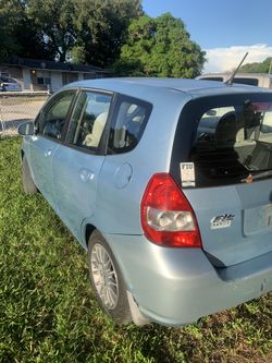 Vendo Honda Fit 2007 CLEAN TITLE