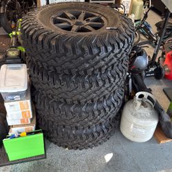 Polaris RZR Turbo S Wheels And Tires 32x10 R15