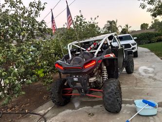 Polaris RZR Side-by-Side UTV