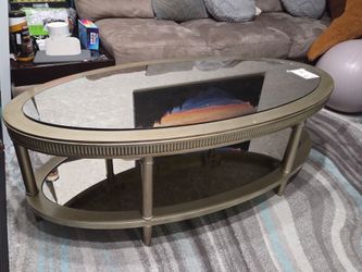 Vanesta oval cocktail / coffee table by Boca Bargoody's (New)