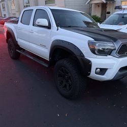 2015 Toyota Tacoma 