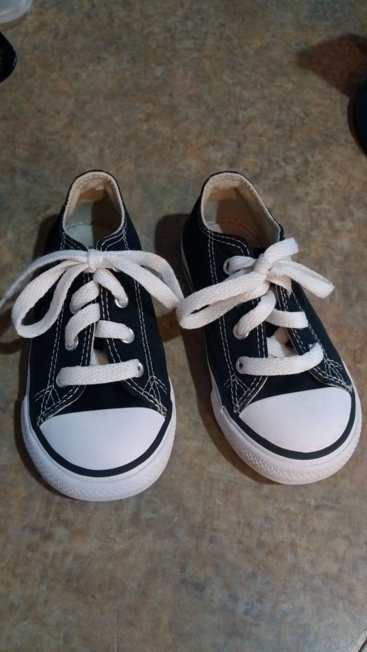 Little Girl Converse Shoes 