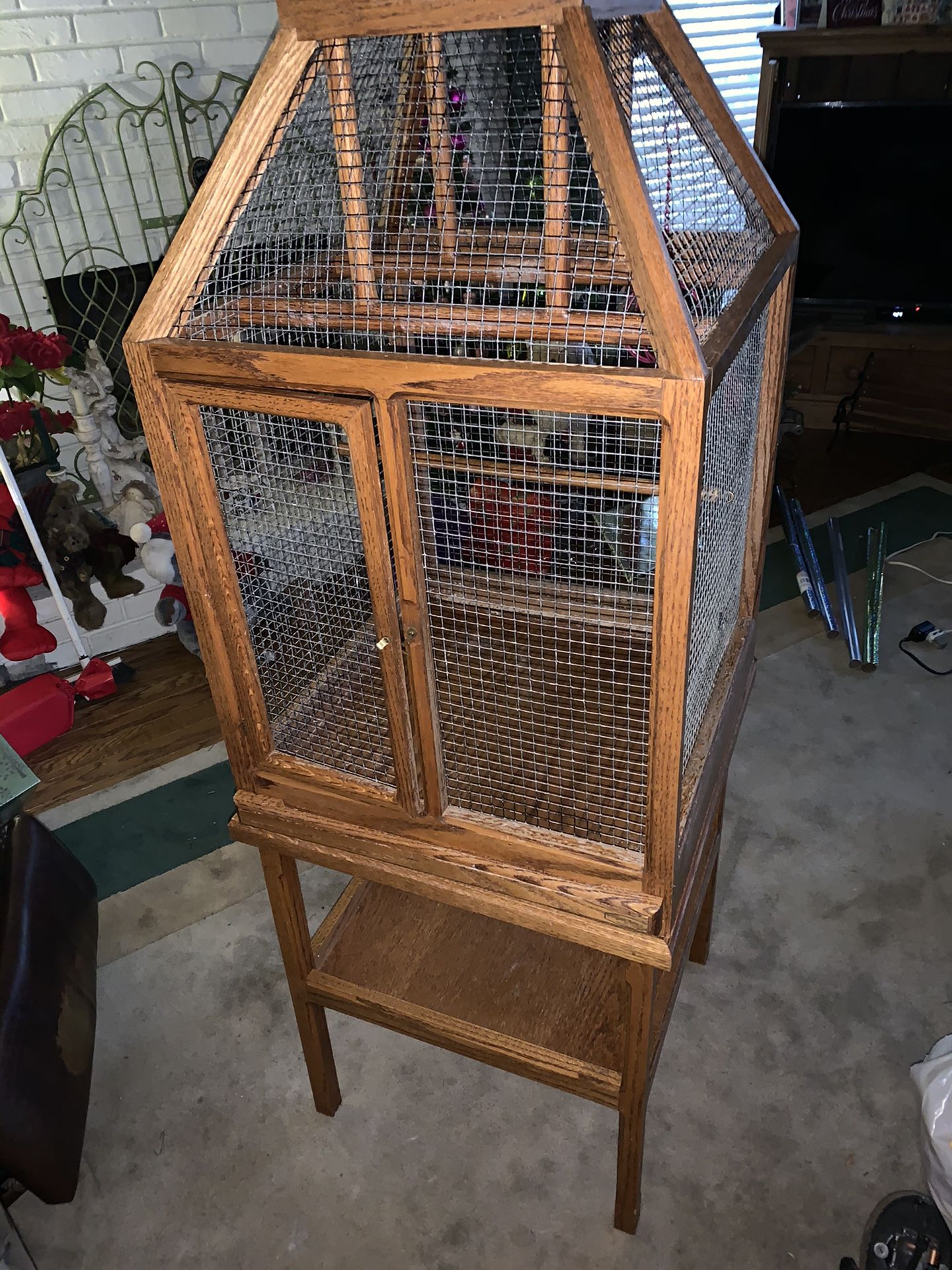 All Oak Birdcage On Table Stand W Tray NOW WITH FREE DISINFECTED ACCESSORIES Lower Price