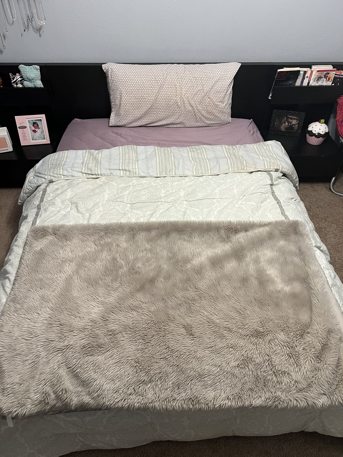 Full Size Bed For Sale $300