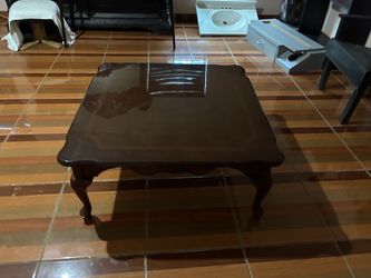 Honey oak center coffee table