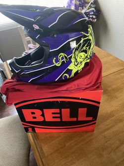 Bicycle helmet