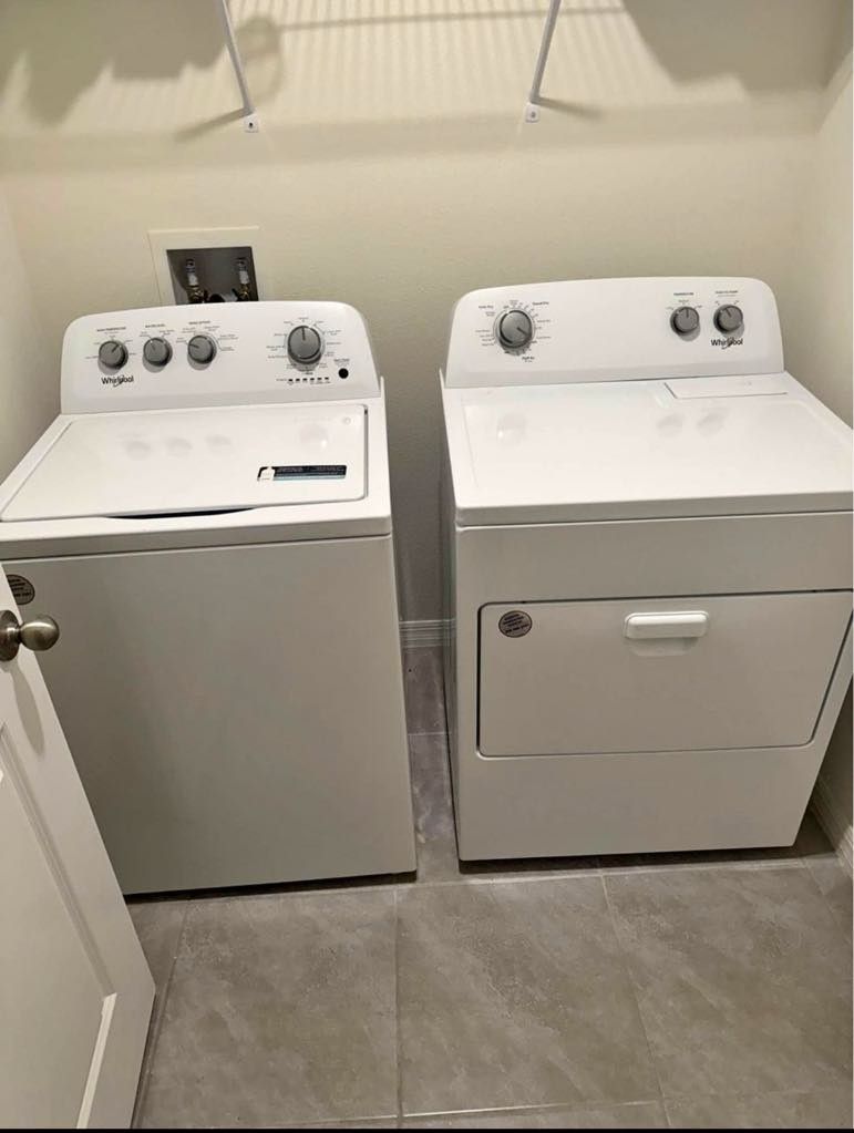 Washer And Dryer Like New