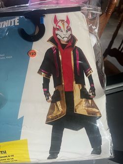 Costume