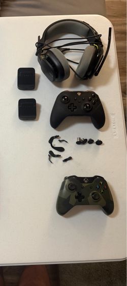 Xbox Controllers & Astro Headset