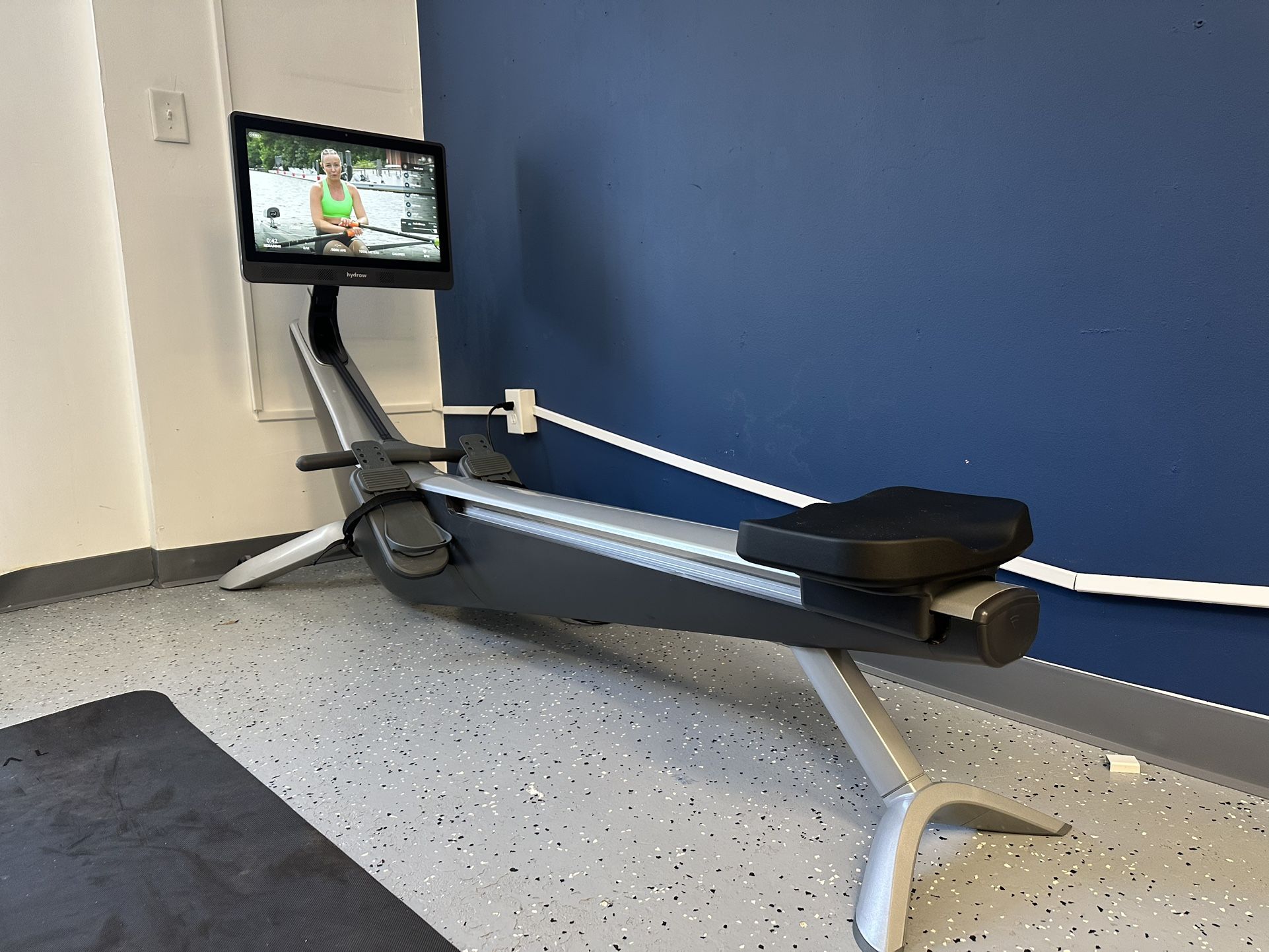 Hydro Rower Machine