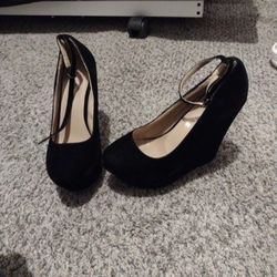 Black Women High Heels Size 6