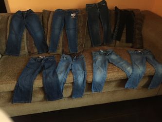 Jeans talla 4 de niña $10 por todos