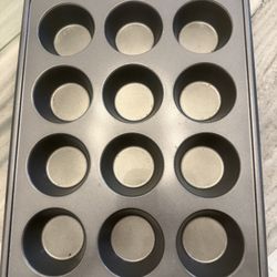 Cupcake Pan 12 