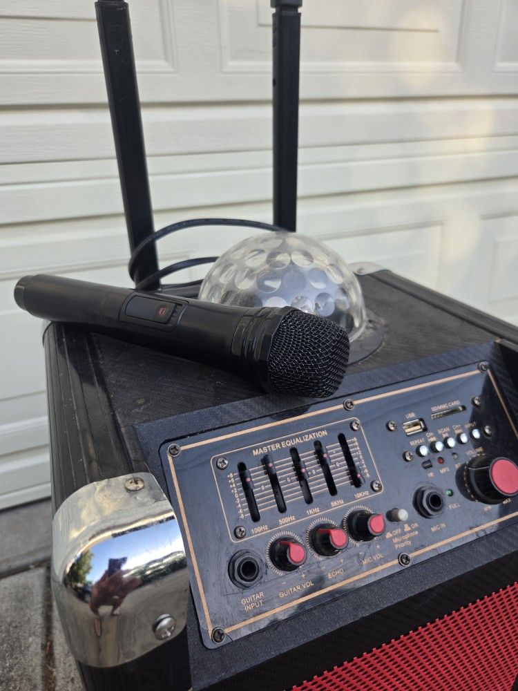 Bluetooth Speaker with Microphone