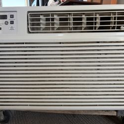 Window Air Conditioning Unit. 