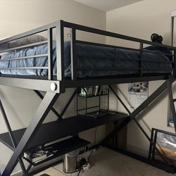 Full Size Bunk Bed With desk