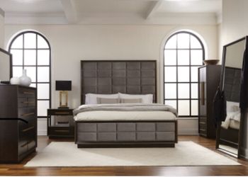 Queen Bedroom Set