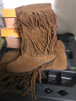 Brown walnut boot shoes