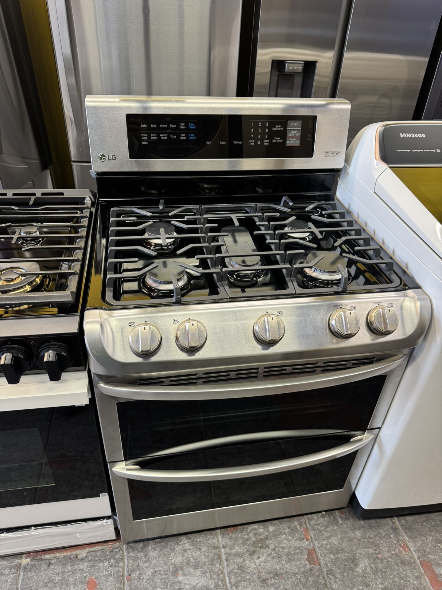 LG Stove