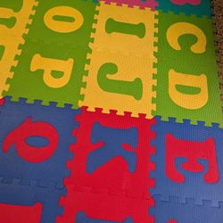 Gym/Garage/Kids Room Foam Tiles - 36 SQ Ft Surface - 36 Tiles