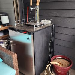Igloo Kegerator 