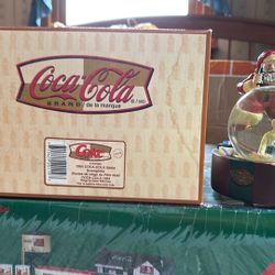 1964 Coca Cola Musical Santa Snow Globe 