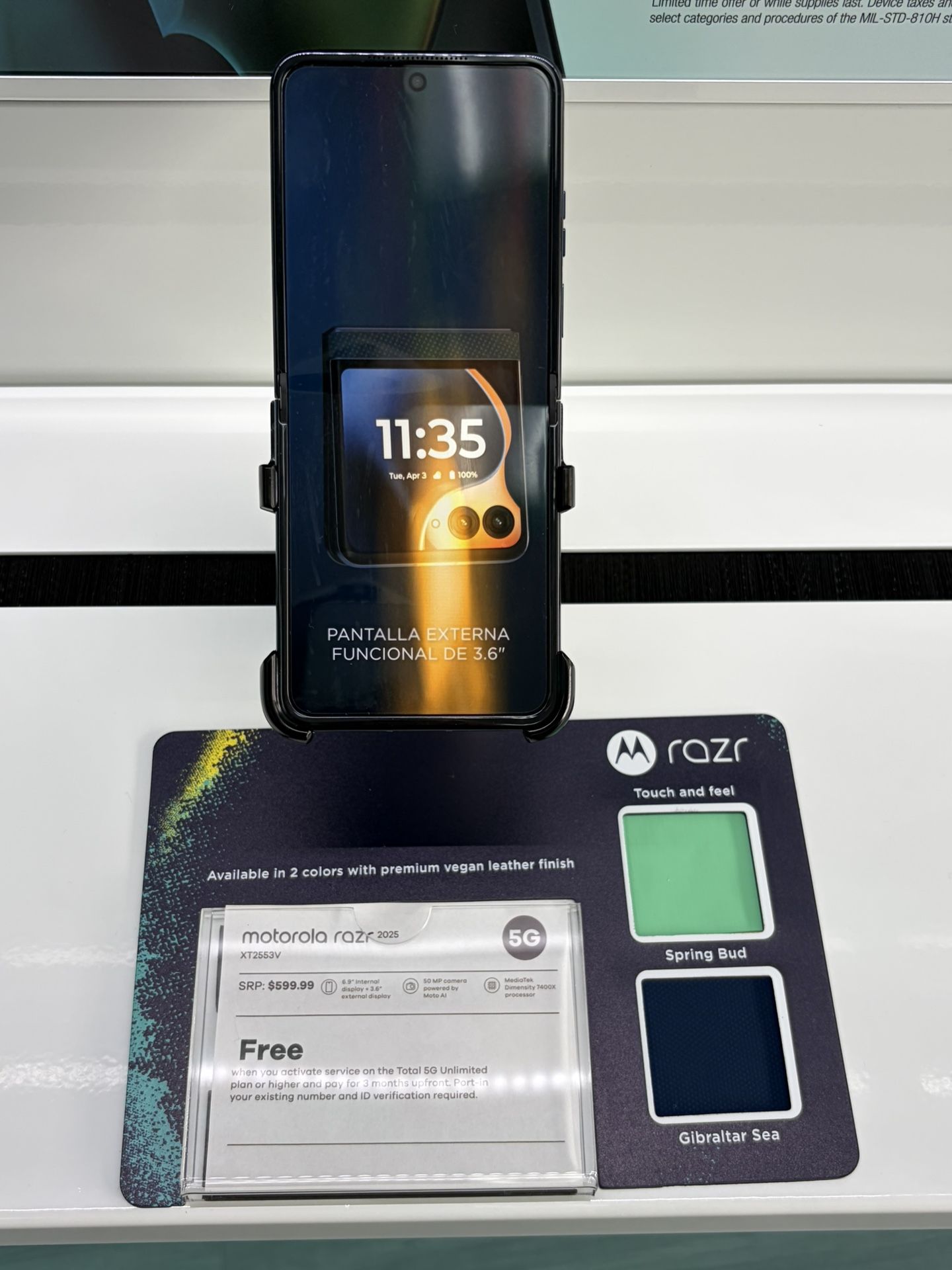 Motorola Razr BRAND NEW