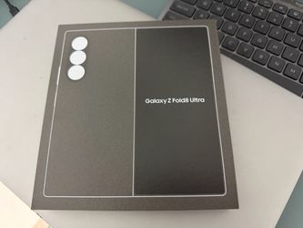 Samsung Galaxy Z Fold8 Ultra – Sealed Box