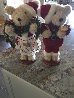 Kitchen Christmas bears