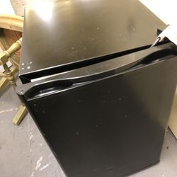 Clean Working Mini Fridge