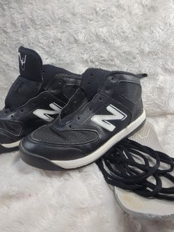 New Balance cleats baswball/ softball
