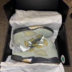 JADE AIR JORDAN 5 