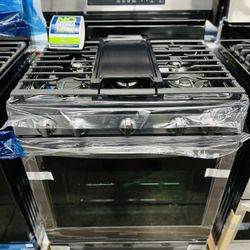 Samsung - 6.0 Cu. Ft. Freestanding Gas Convection Range with WiFi and No-Preheat Air Fry - Black Stainless Steel