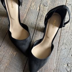 Black Heels $10