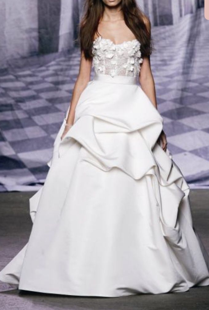 monique lhuillier wedding dress meringue