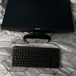 Gaming Monitor and Keyboard 