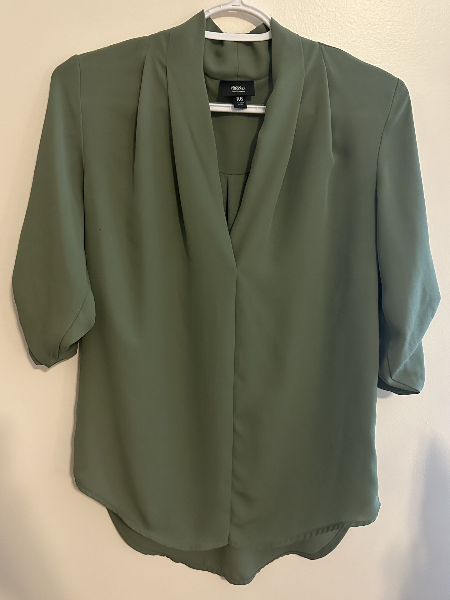 Mossimo Olive Green V-Neck Blouse - XSmall