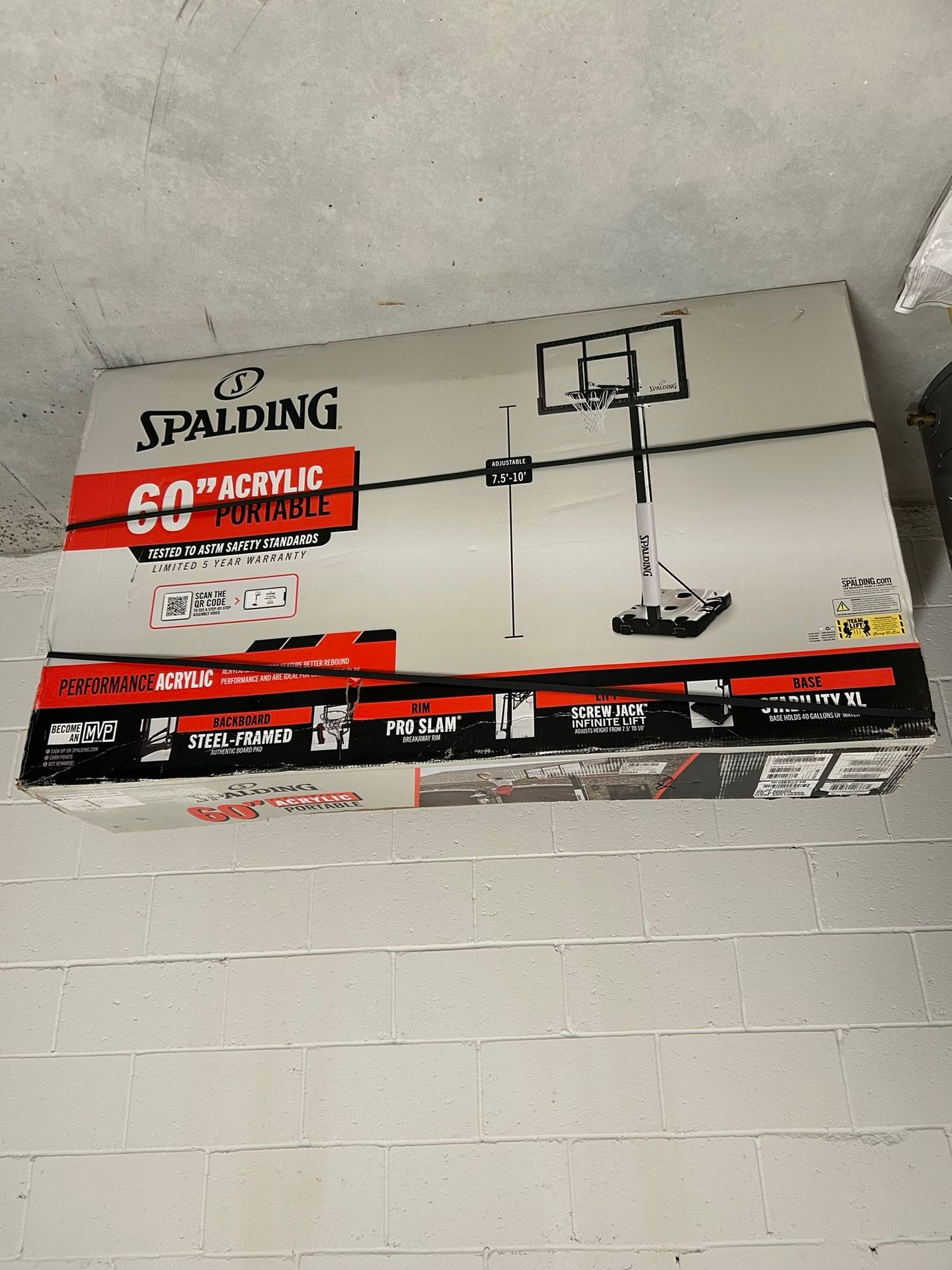 60” Spalding Basketball hoop