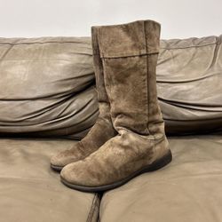 Women’s Santana Canada Waterproof  Boot Size 9.5M