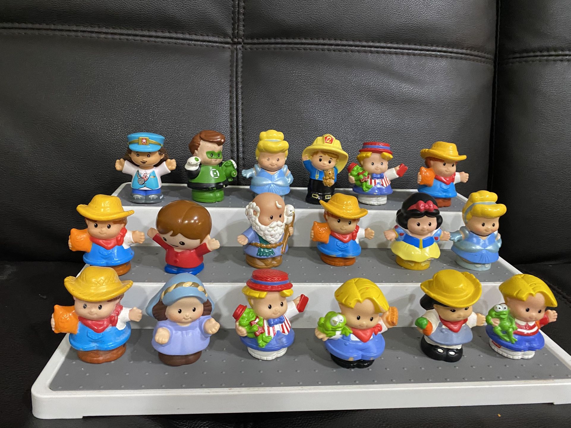 Fisher Price Little People Toy Figures, Lot of 18 Vintage Lot