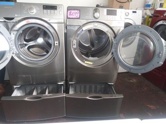 Samsung front load washer and dryer set with pedestals in excellent conditions
