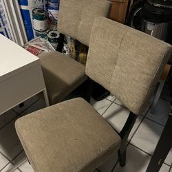 2 Matching Chairs