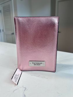 Victoria’s Secret Metallic Pink Passport Case NEW