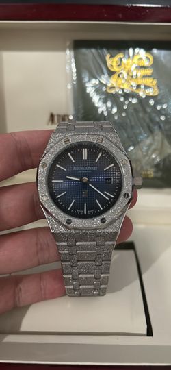 Frosted Ap Watch 