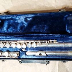 Vintage Lintone Elkhart Indiana Flute 