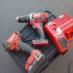 Milwaukee M18 Impact And Drill Kit 