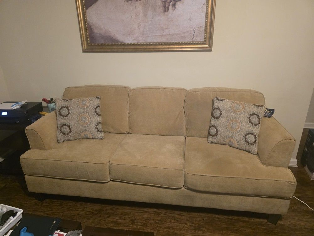 Sofa & Loveseat