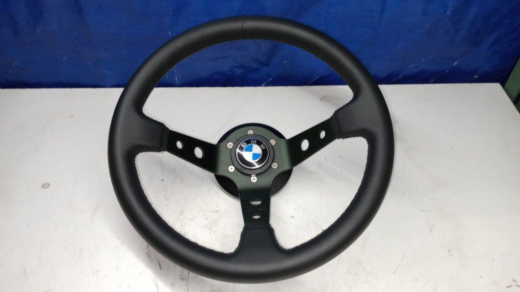 Viilante BMW Steering Wheel E46