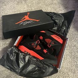 Jordan 4 Red Thunder 